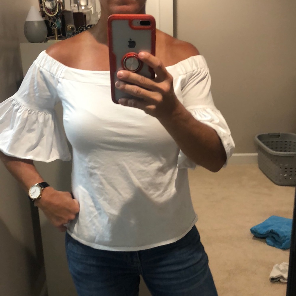 Banana Republic off the shoulder 3/4 sleeve top .